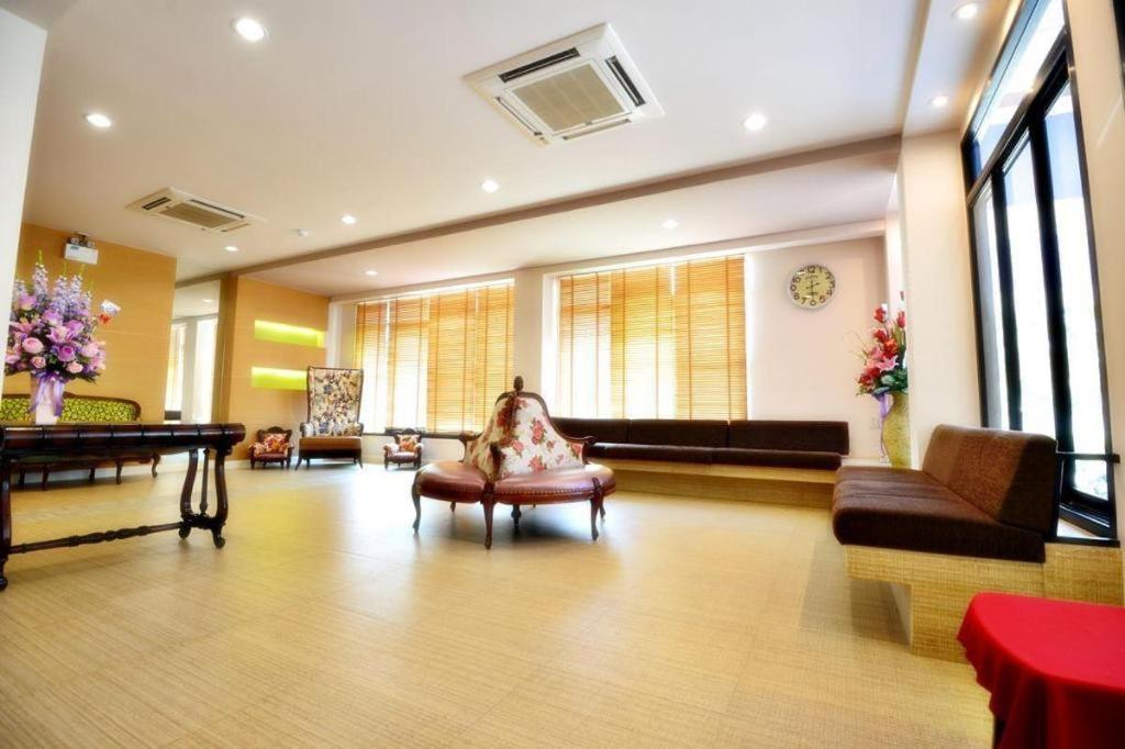 Na Tubthieng Boutique Resort Trang Buitenkant foto