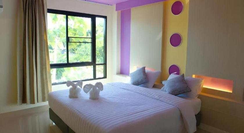 Na Tubthieng Boutique Resort Trang Buitenkant foto