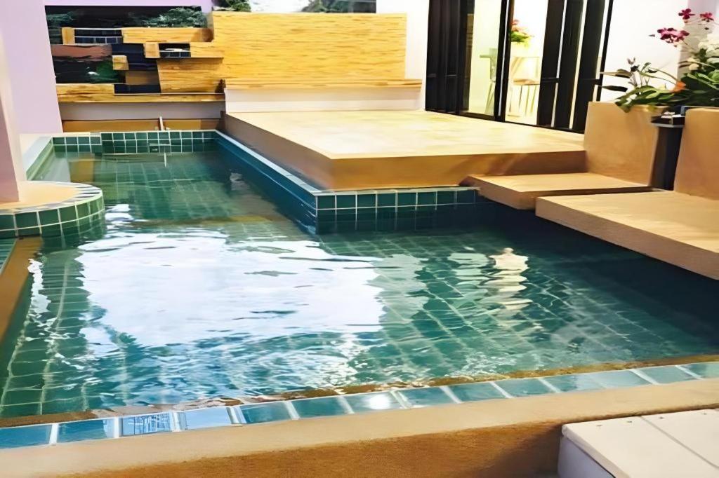 Na Tubthieng Boutique Resort Trang Buitenkant foto