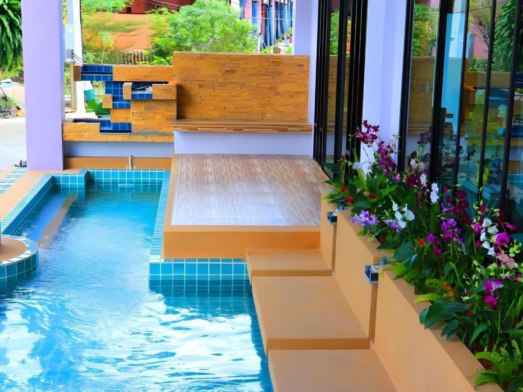 Na Tubthieng Boutique Resort Trang Buitenkant foto